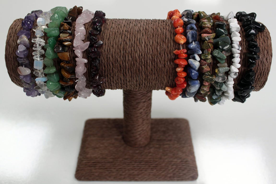 Moss Agate Chipstone Bracelet - Natural Stone Jewelry for Home Decor & Fashion