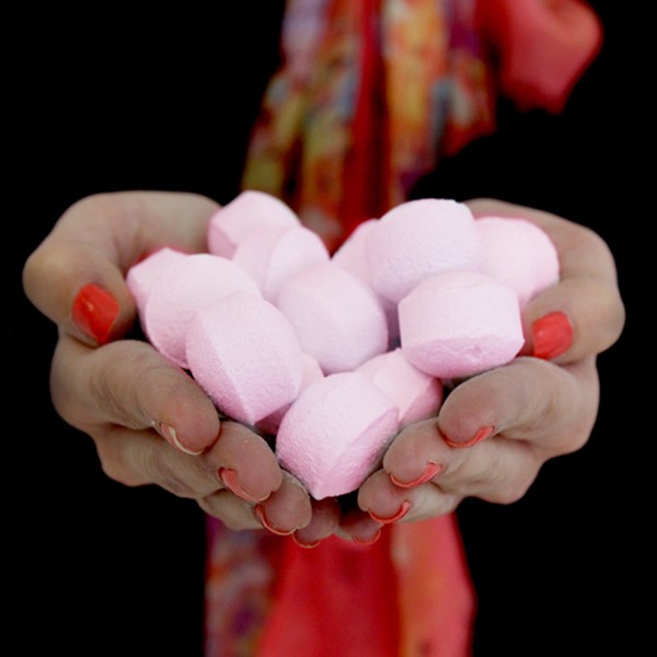 1.3Kg Rose Bath Bomb Box - Aromatic Mini Relaxers by Your Brand