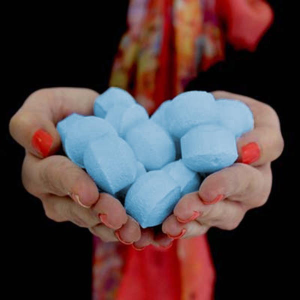 1.3Kg Ylang & Patchouli Mini Bath Bombs - Chill Pills Box (Aromatherapy)
