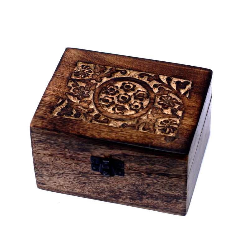 12-Cavity Essential Oil Diffuser Box (Mango Aromatherapy) - Floral by Your Brand