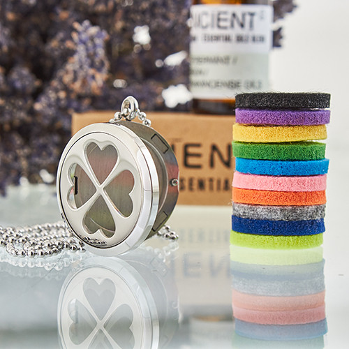 Four Leaf Clover Aromatherapy Diffuser Necklace 30mm Essential Oil Pendant
