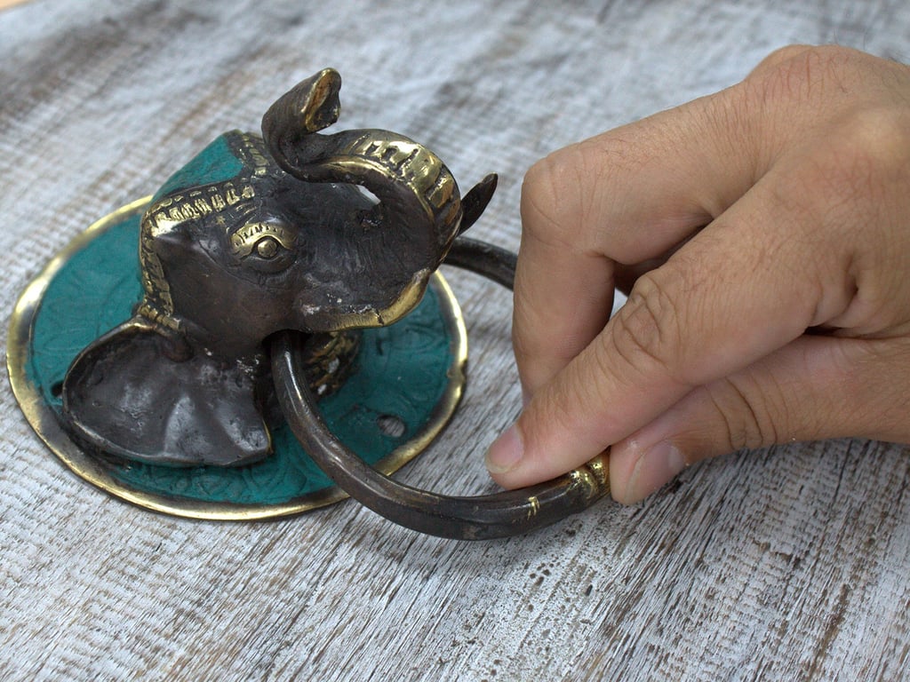 Brass Horseshead Door Knocker - Elegant & Durable Design