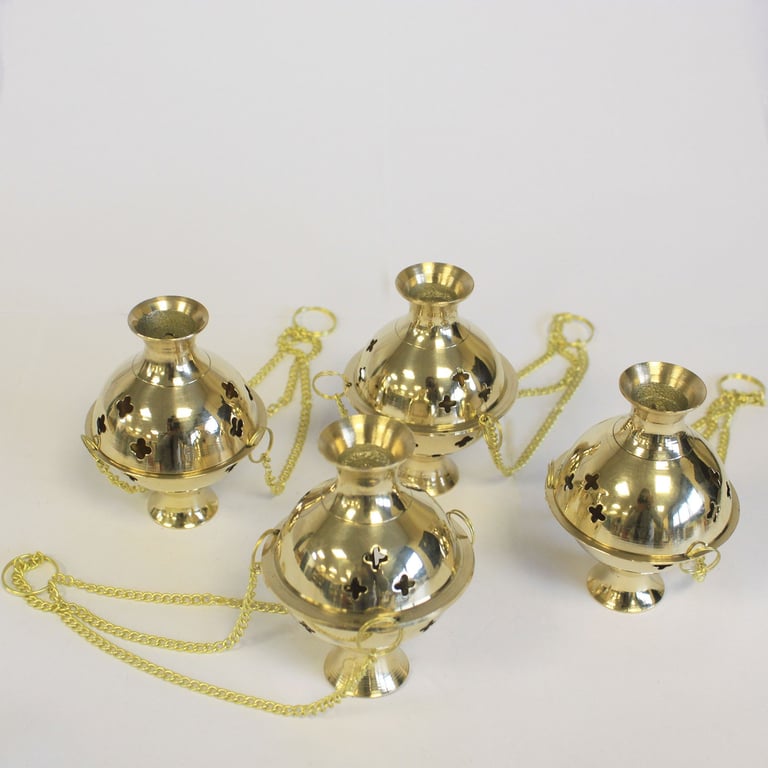 Hanging Brass Incense Burner - Spiritual Tool for Meditation and Aromatic Bliss