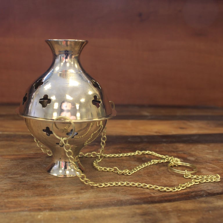 Hanging Brass Incense Burner - Spiritual Tool for Meditation and Aromatic Bliss