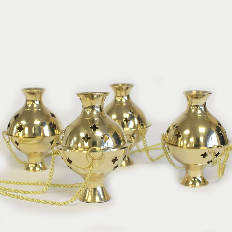 Hanging Brass Incense Burner - Spiritual Tool for Meditation and Aromatic Bliss