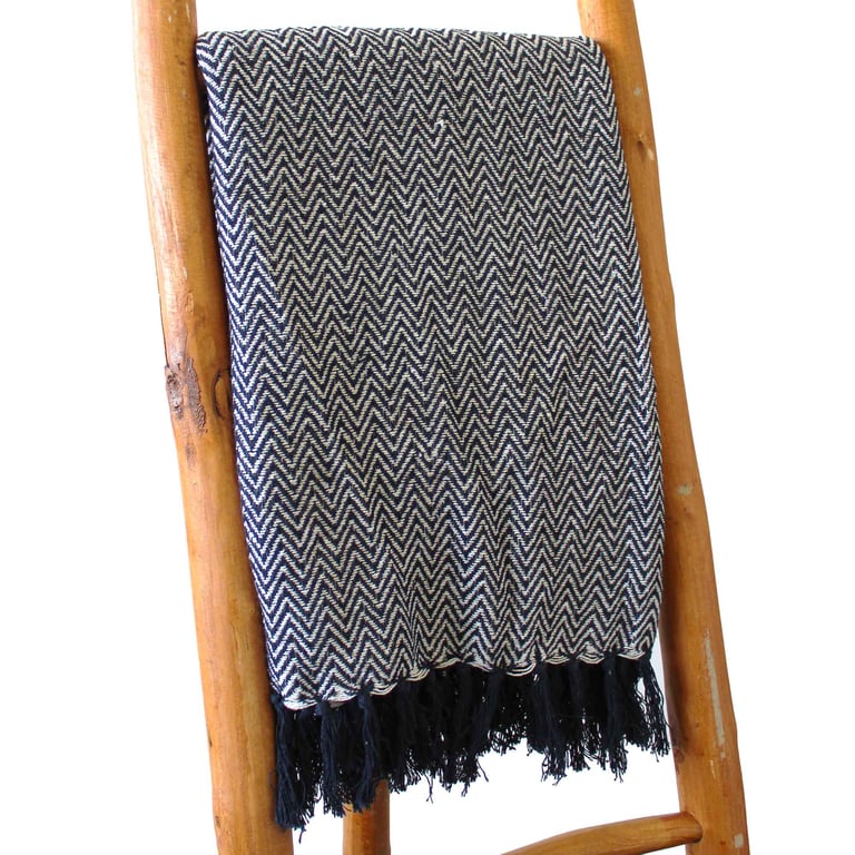 125x150cm Navy Zigzag Bohemian Comfort Throw (Boho)