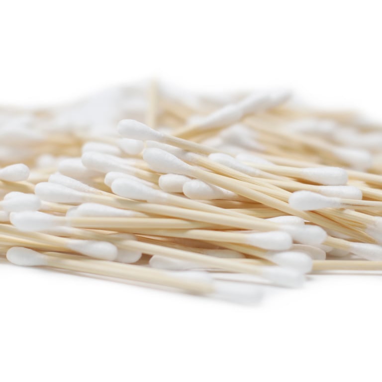 Bamboo Cotton Buds - Natural and Eco-Friendly Home Cleaning Supplies, 200 Count, Organic Cotton Buds for Gentle Hygiene