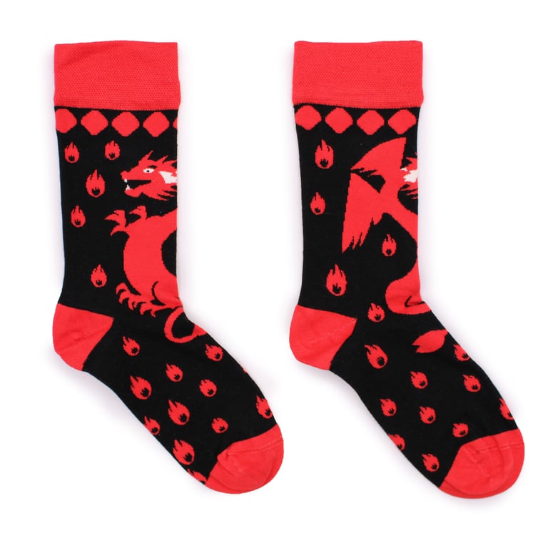 Bamboo Hare Red Dragon Socks - Soft SM Fit Bamboo Fiber Socks