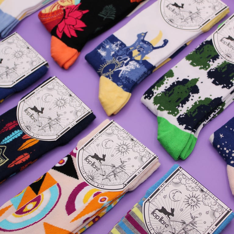 Hop Hare Bamboo Socks - Eco-Friendly SM Size with Natural Ying Yang Pattern