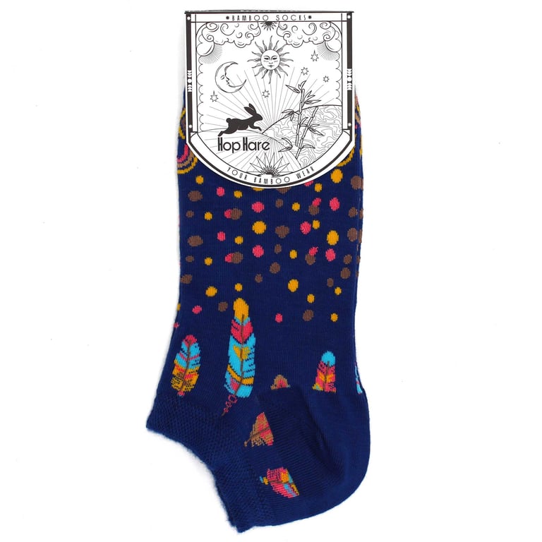 Bamboo Hiking Socks - M/L Low Cut Indian Feathers Hop Hare Socks