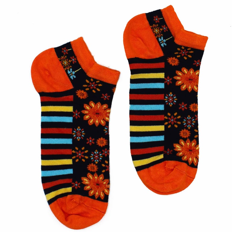 Bamboo Socks - Mandala Flowers Low Cut Hop Hare Socks (SM)