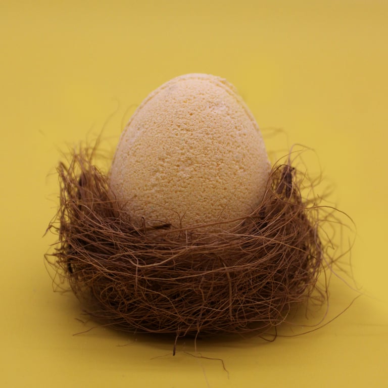Banana Bath Eggs Tray - Natural Moisturizing Soak