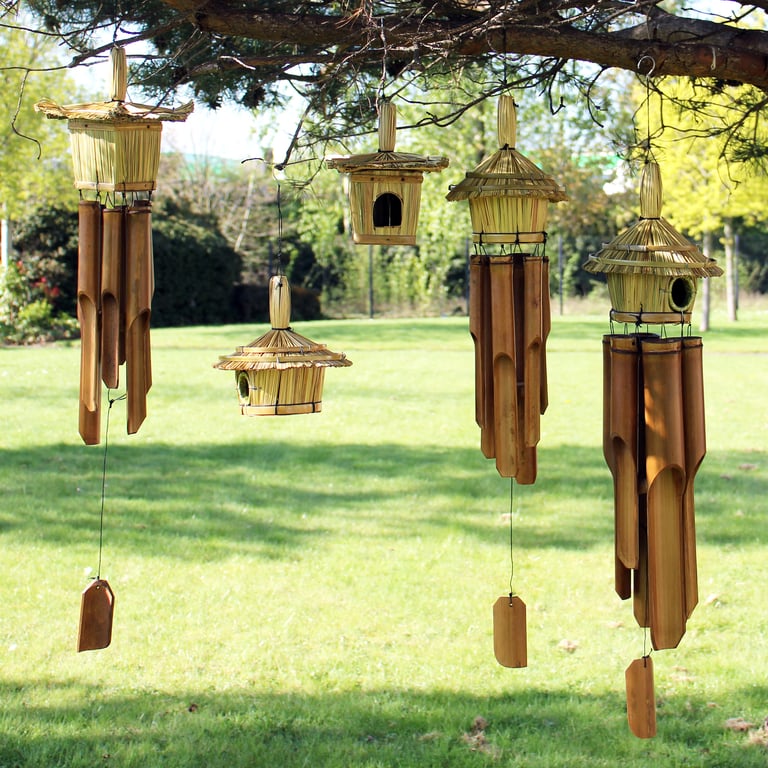 Small Round Seagrass Bird Box - 17x17cm Natural Outdoor Nesting House