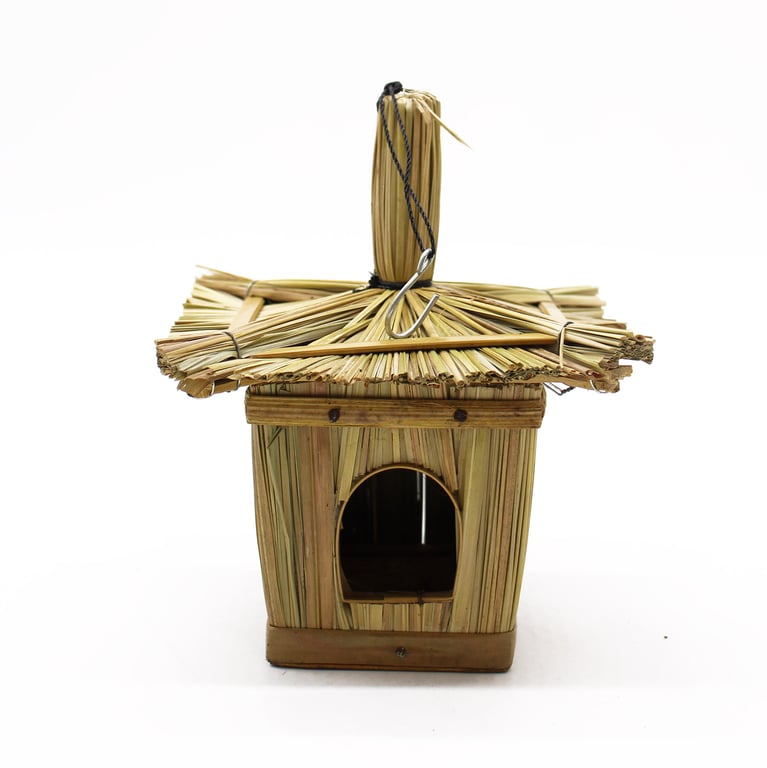 Small Square Seagrass Bird Box 18x13cm Nesting Shelter
