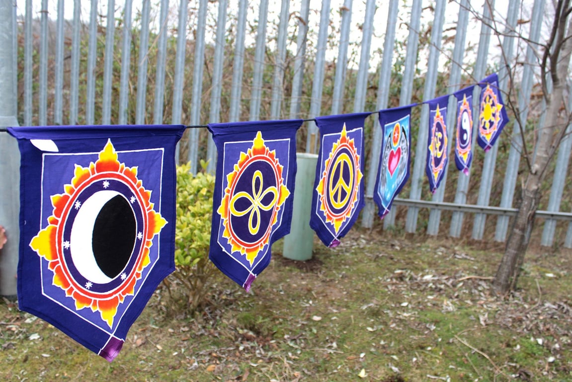 7x Flag Banner - Center Love Design - 7 Flags Brand