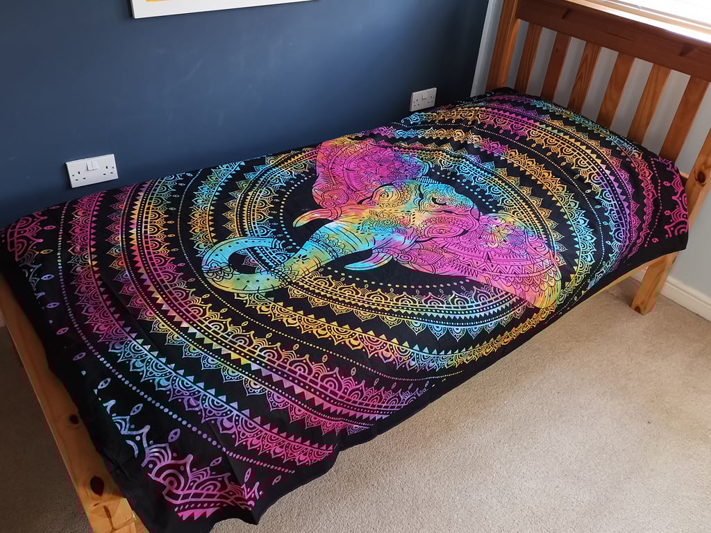 Cotton Elephant Head Bedspread and Wall Hanging Set