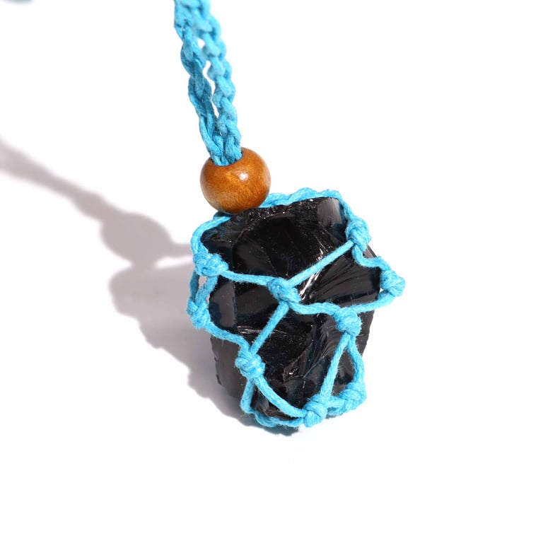 Blue Gemstone Necklace Cord - Fashionable Jewelry Accessory with Adjustable Length and Durable Design