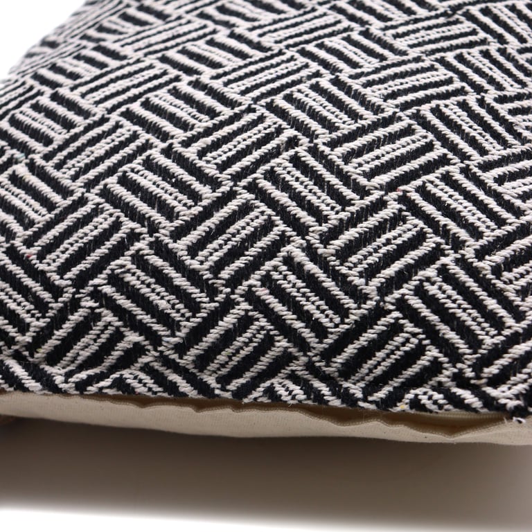 Classic Cushion Cover - Criss-Cross Black 40x40cm Home Decor Sofa Cushion Cover