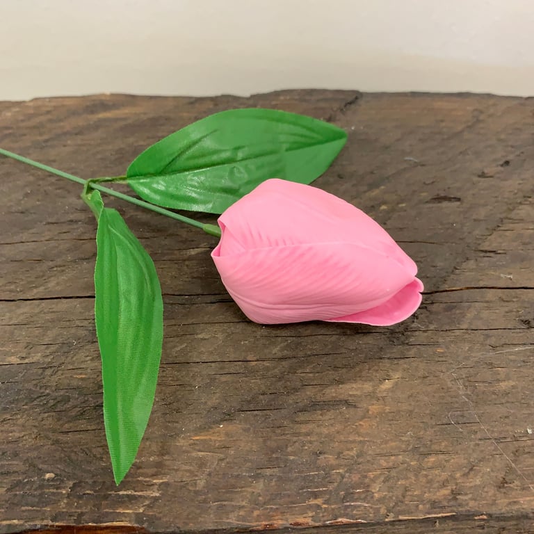 Med Tulip Handmade Soap Flower - Pink, Beautiful Craft Soap Gift