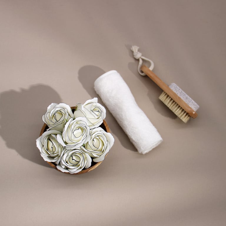 Ivory Craft Soap Flowers - Med Rose Design with Black Rim