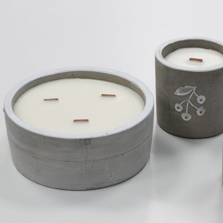 Large Round Crushed Vanilla & Orange Aroma Diffuser - Premium Model