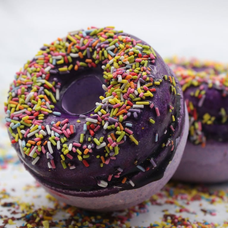 Blackberry Almond Bath Donuts - Natural Scented Body Care for Ultimate Relaxation