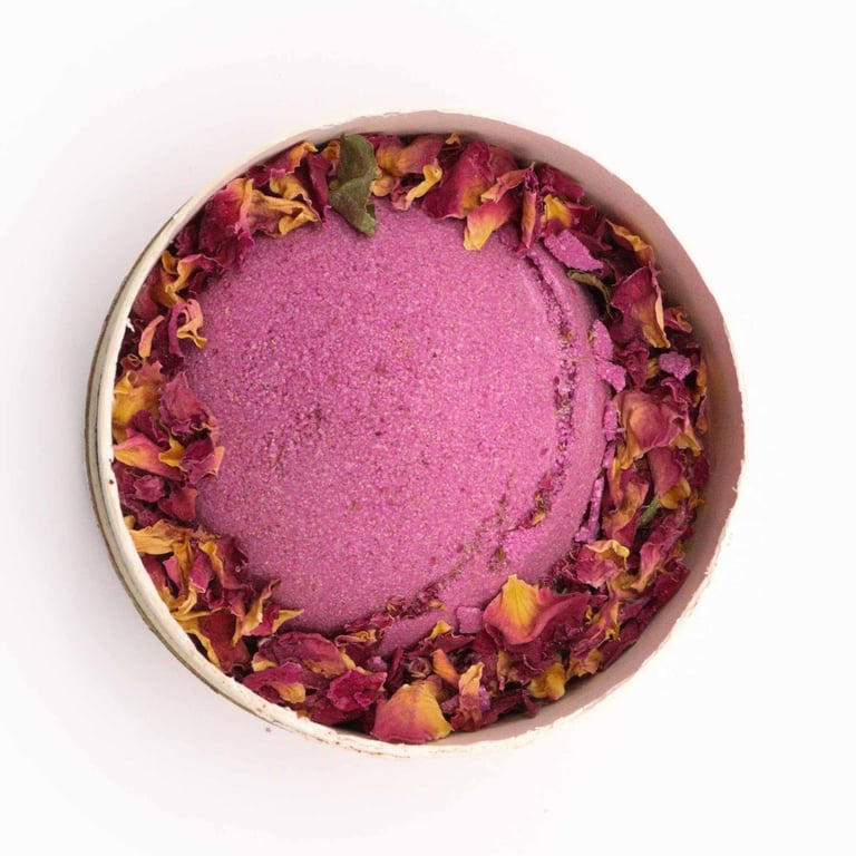 Romantic Home Spa Kit - Cupid s Self Care Set for Beauty Treatments at Home