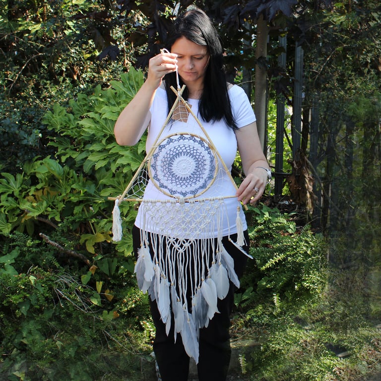 Macrame Pyramid Dream Catcher (Lrg) - White/Grey Protection Charm