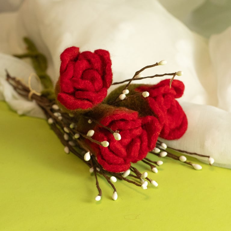 Felt Flowers - Red Roses - Premium Quality Decorative Items