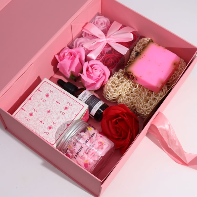 Large Flat Pack Gift Box - Black - 28.2x20.2x9.2cm