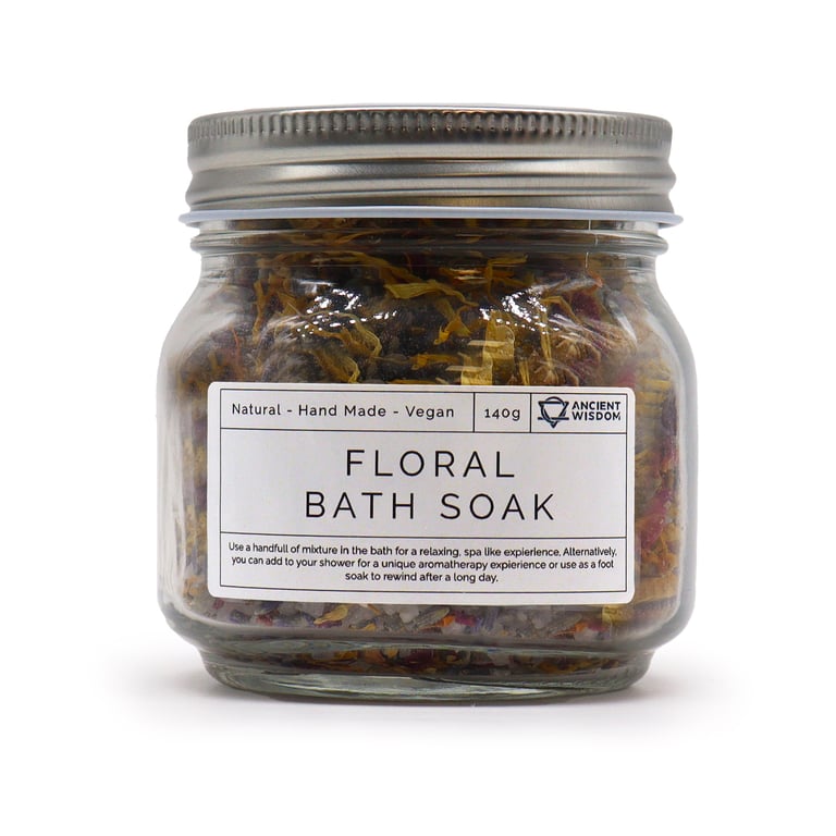 Natural Floral Bath Soak for Relaxation - 140g Herbal Blend