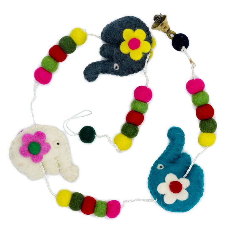 Felt Elephant Wall Hanging - Modern Decorative Art Piece