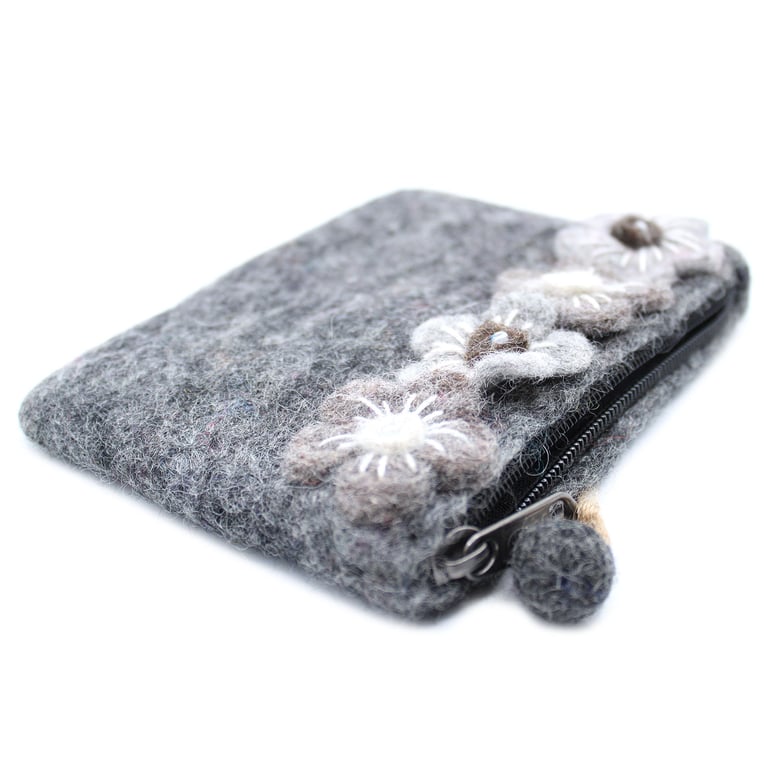 Natural Felt Zipper Pouch - Four Flowers Home Decor Organizer Craft Supply Case