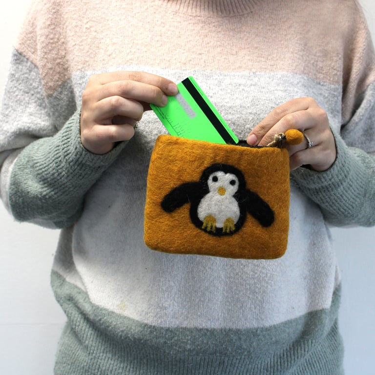 Natural Felt Pouch - Cute Penguin Design Zipper Organizer Bag