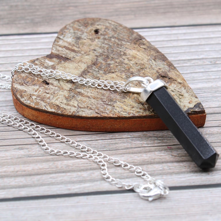 Black Agate Classic Point Gemstone Pendant - Elegant Agate Jewelry Necklace