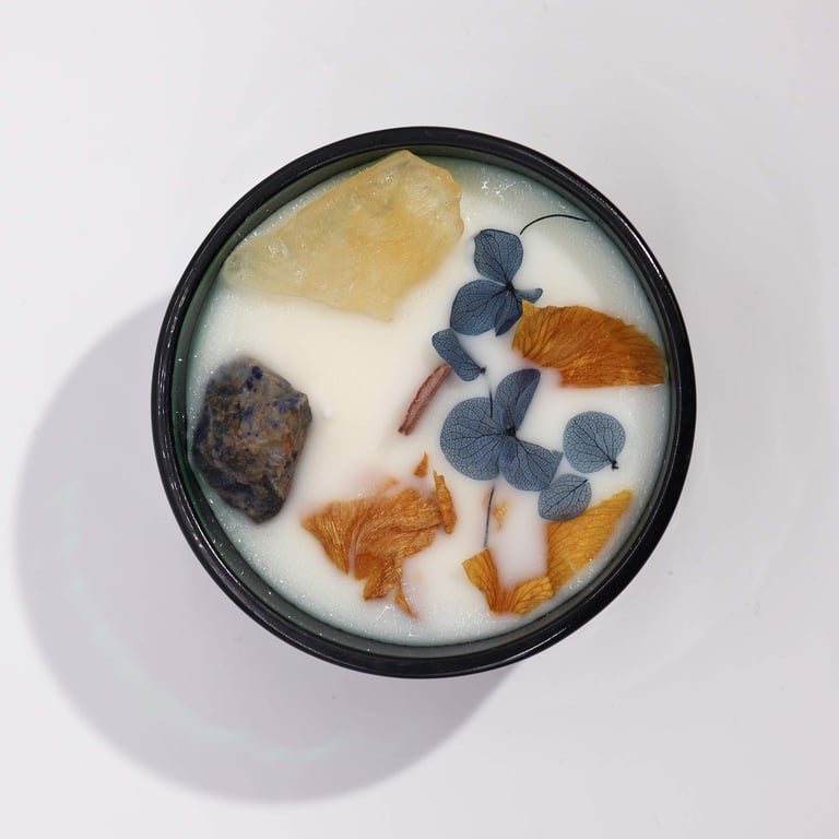 Hop Hare Crystal Magic Flower Sun Candle - Uplifting Energy and Calming Ambiance
