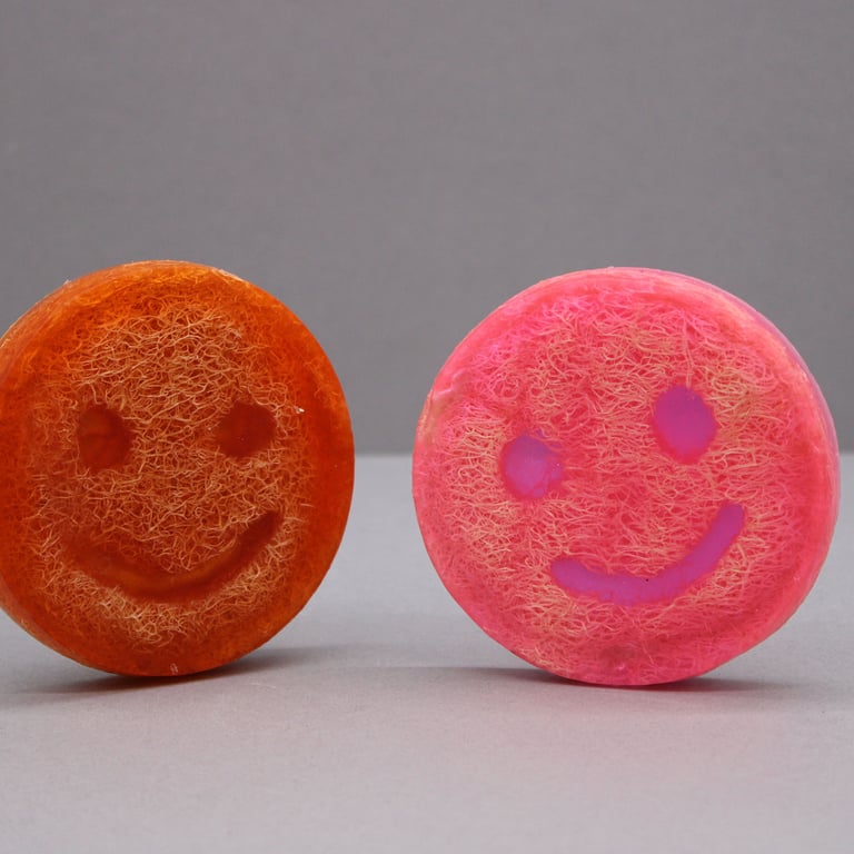 Natural Exfoliating Grapefruit Happy Scrub Soap - Gentle Skincare Body Cleanser