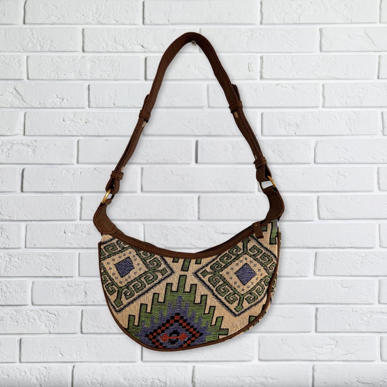 Brown Strap Jacquard Hobo Bag - Geo-Geen by (Unspecified)