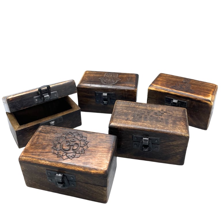 Wooden Carved Pill Box - Home Organization & Beauty Supplies Essentials