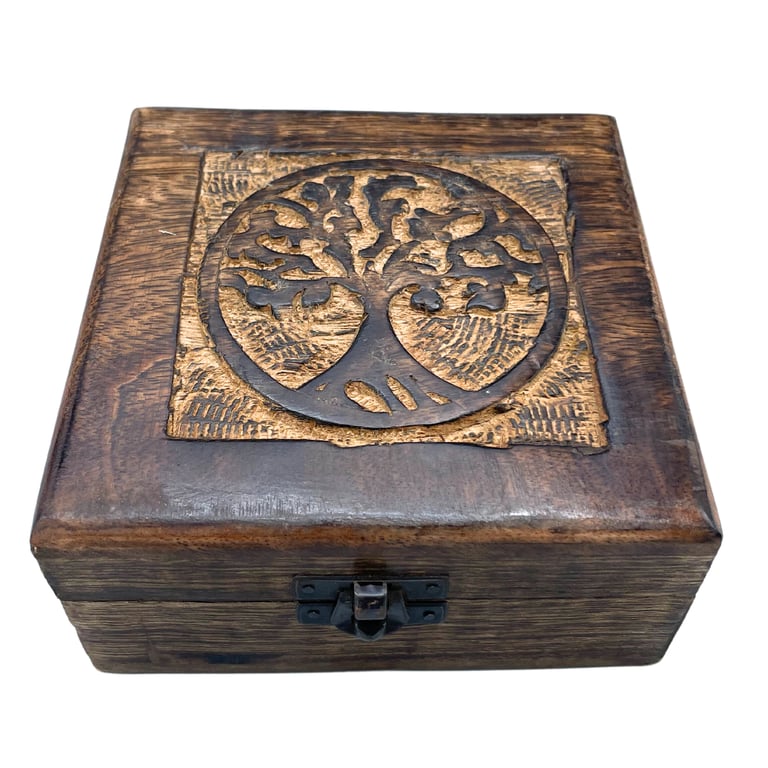 Square Wooden Tree of Life Keepsake Box 13x13x6cm - Personalized Wood Storage for Photos and Mementos