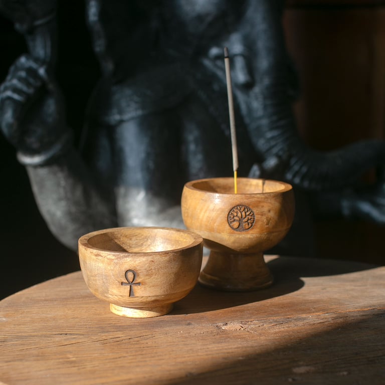 Large Om Ritual Bowl Incense Holder and Stand, 11x6cm Spiritual Cones Display