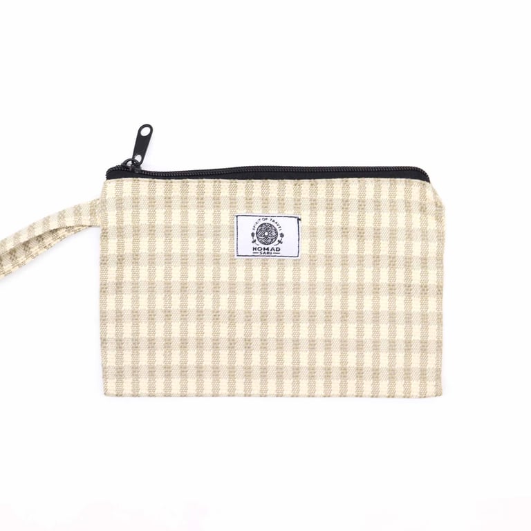 Soft & Natural Handy Gift Pouches - Assorted Materials, 20x13cm, Perfect Home Organization and Gift Wrapping Solution