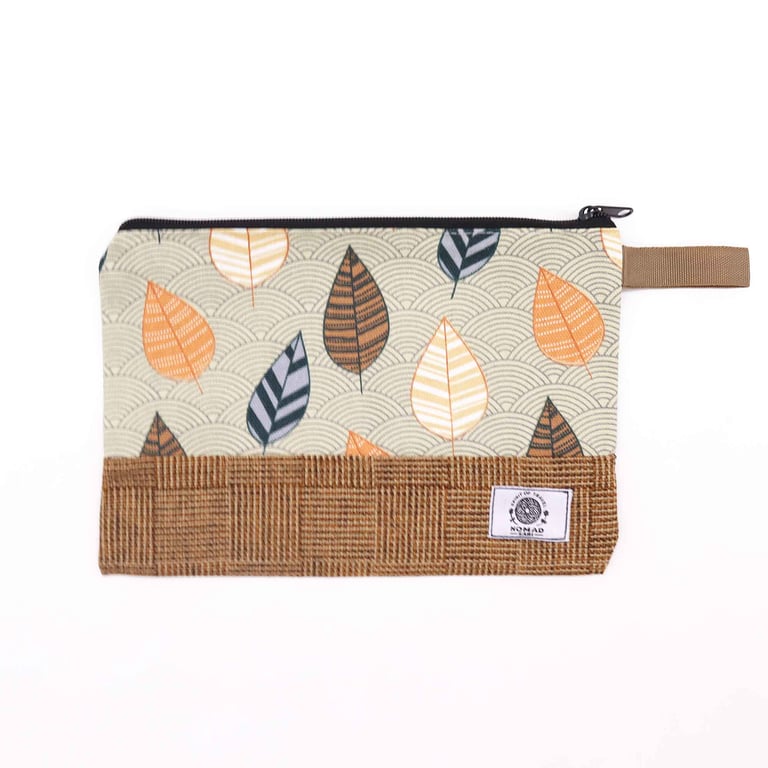 Large Luxury Tropical Pouches - Assorted Designs for Travel and Beauty Essentials