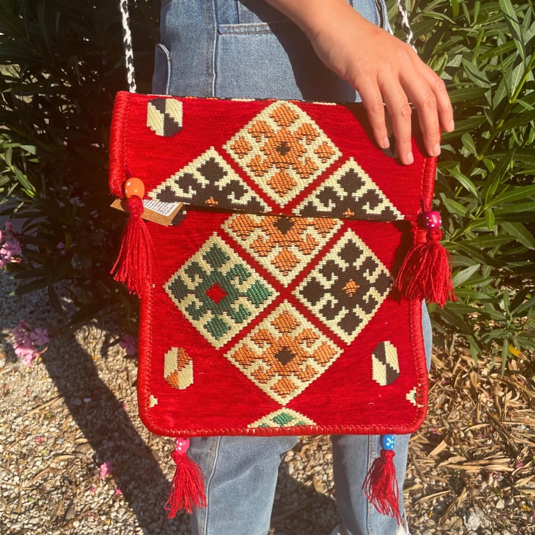 Messenger Bag - Kilim Pattern, Red - Festival Style