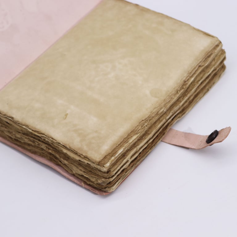 200-page Decle-edged Light Tan Checkmate Book