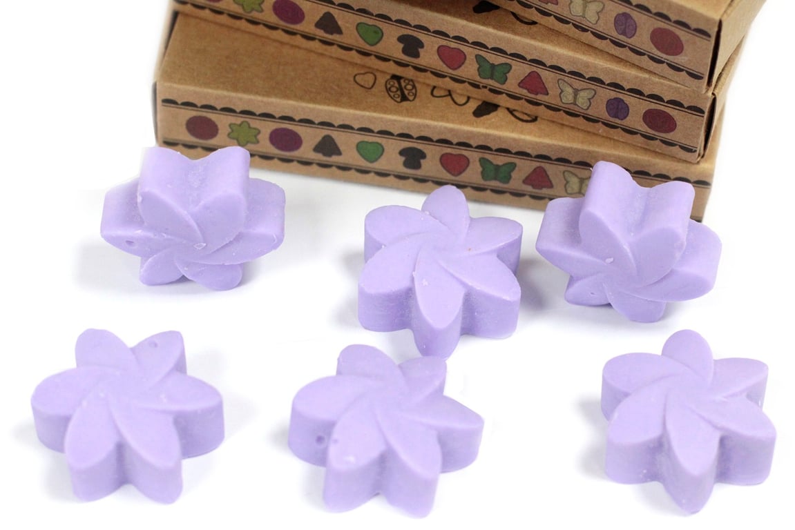 Lavender Fields Box of 6 Relaxing Wax Melts for Home Aromatherapy and Fragrance