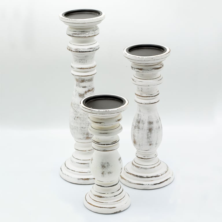 Whitewash Medium Candle Holder - Classic Design