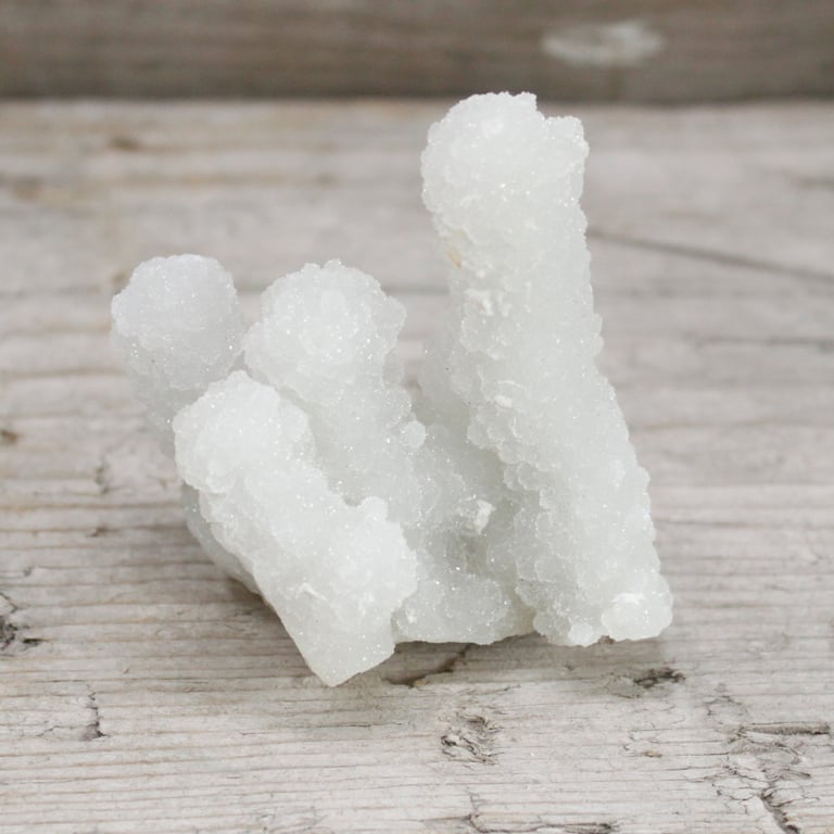 1kg Quartz Finger Stones - Natural Healing Crystals