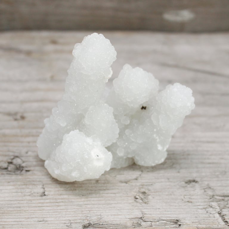 1kg Quartz Finger Stones - Natural Healing Crystals