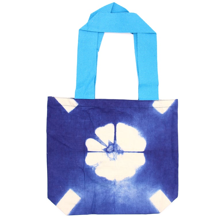 Natural Tye-Dye Cotton Bag - 8oz Blue Flower Design with Adjustable Blue Handle